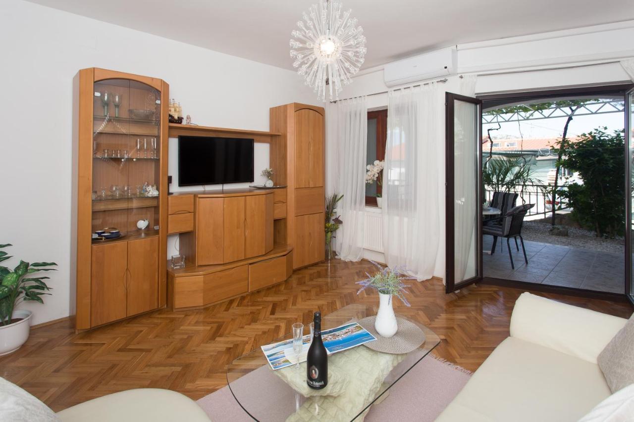 Apartmani Stanic Сегет Враница Стая снимка