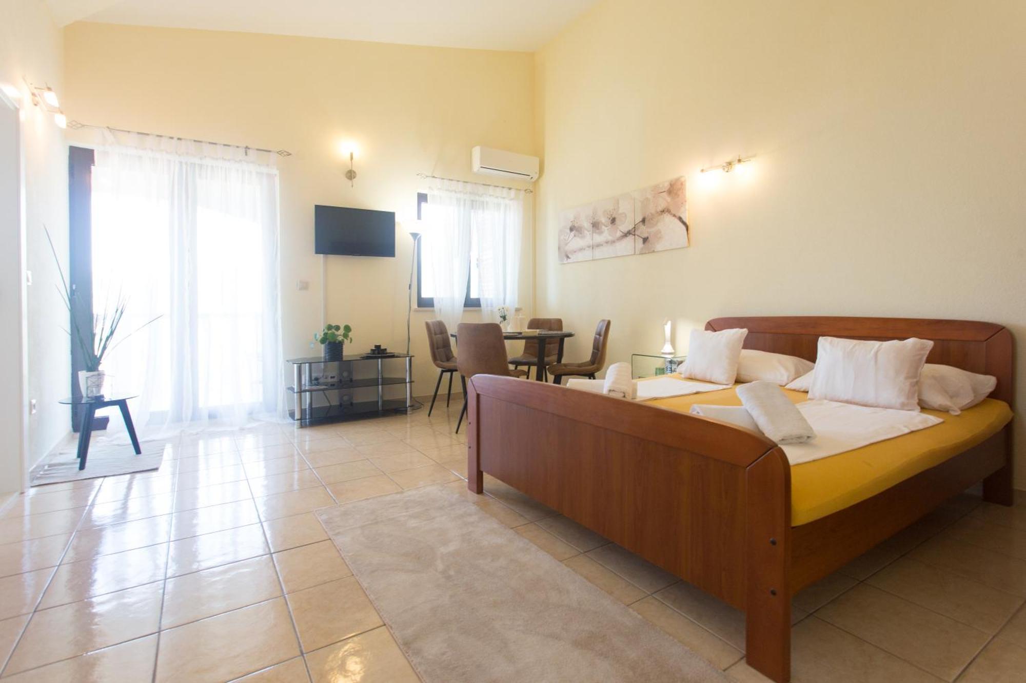 Apartmani Stanic Сегет Враница Стая снимка