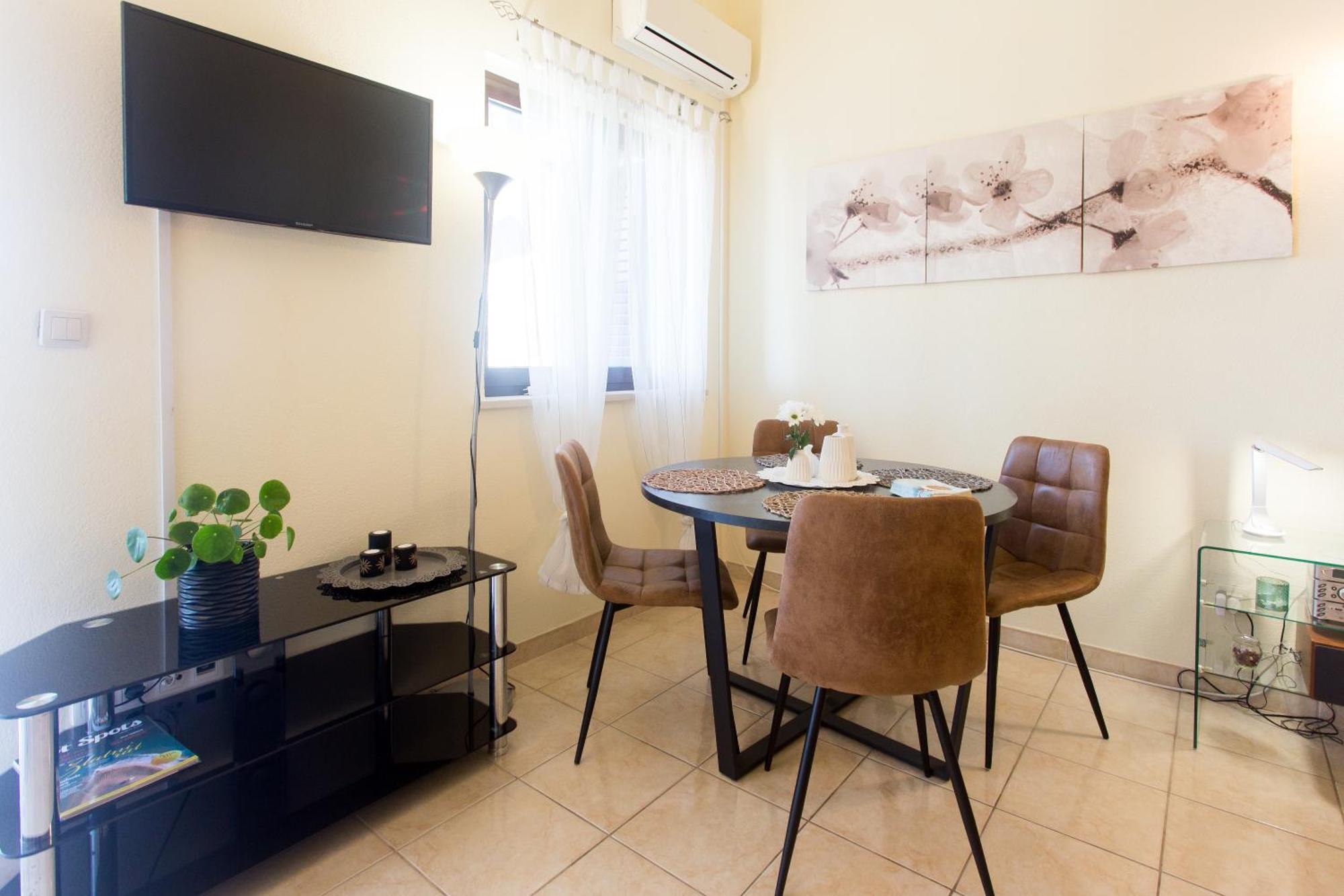 Apartmani Stanic Сегет Враница Стая снимка
