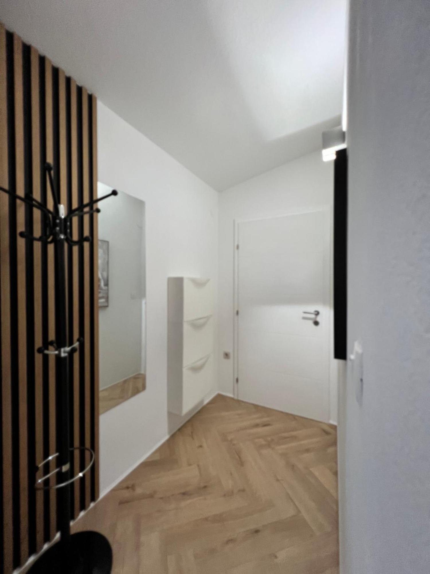 Apartmani Stanic Сегет Враница Екстериор снимка