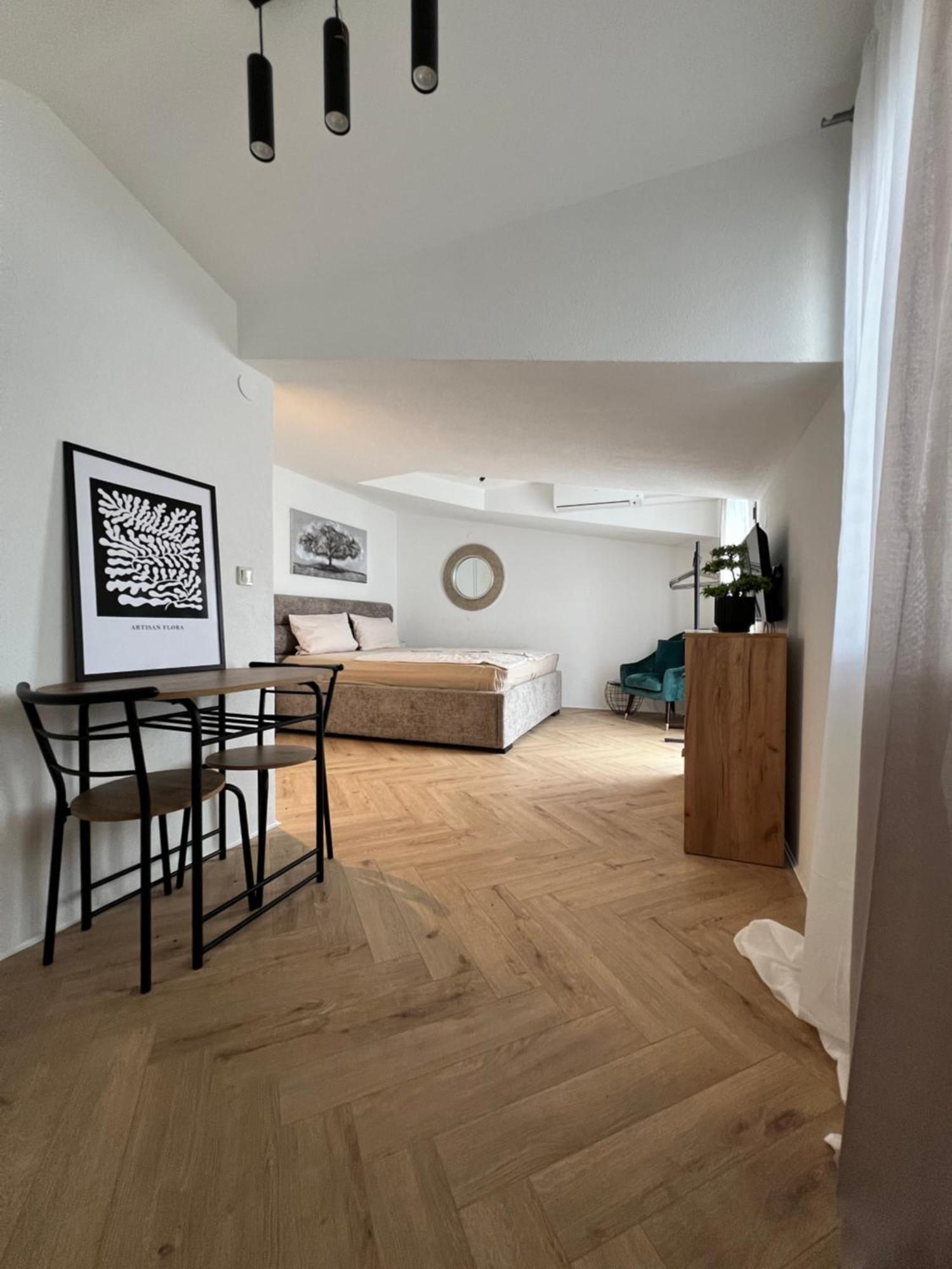 Apartmani Stanic Сегет Враница Екстериор снимка